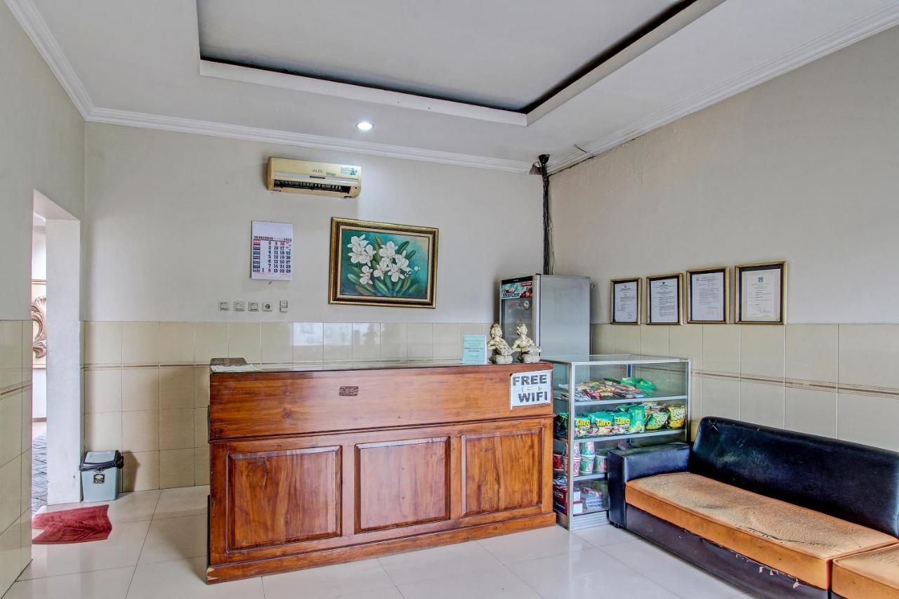 Tanjungtirto Oyo 91785 Hotel Srikandi Kalasan מראה חיצוני תמונה